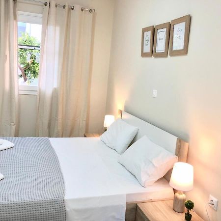Konstantinos Apartments Парика Экстерьер фото