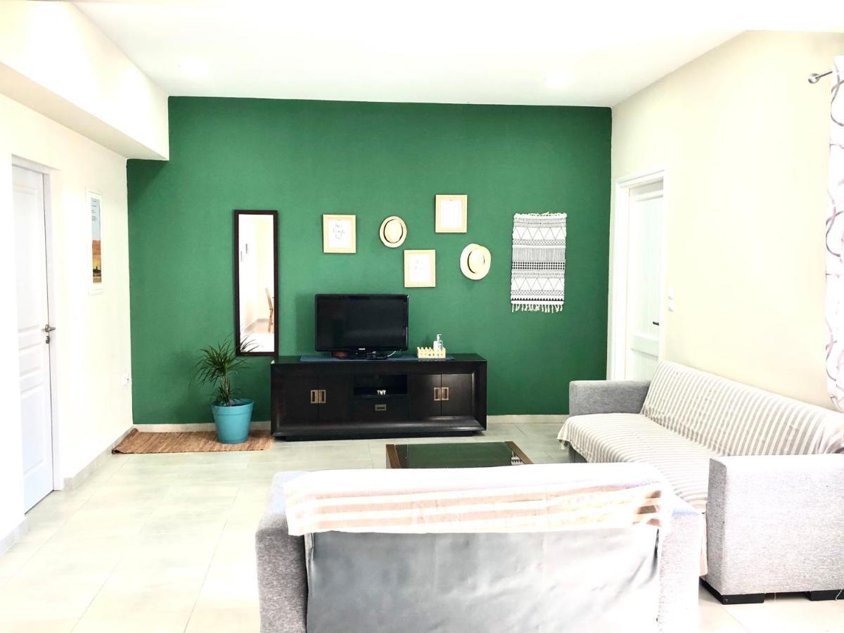 Konstantinos Apartments Парика Экстерьер фото